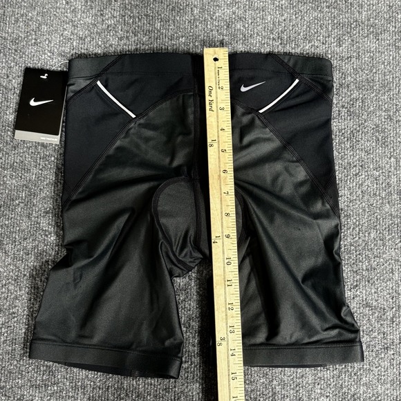 Nike Triathlon Shorts Womens XS Black Pink Padded Compression Cycling NWT - Picture 8 of 9